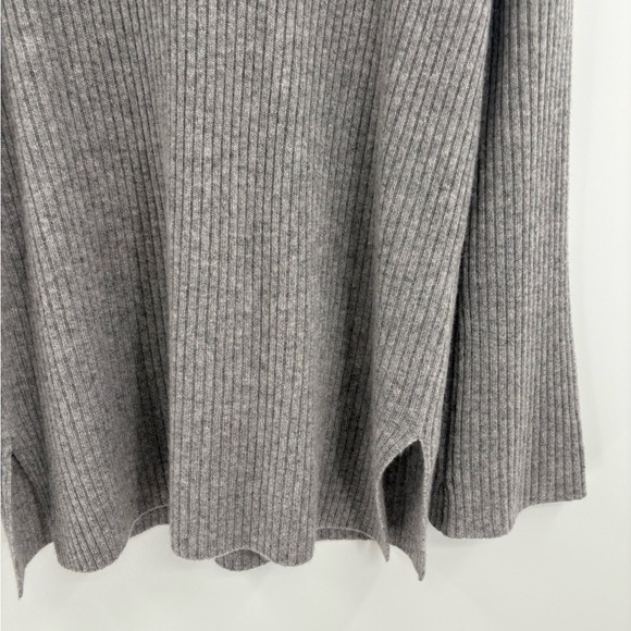 Madeleine Thompson Gray Ribbed Cashmere Sweater Medium Slit Hem Pullover small - Picture 4 of 16